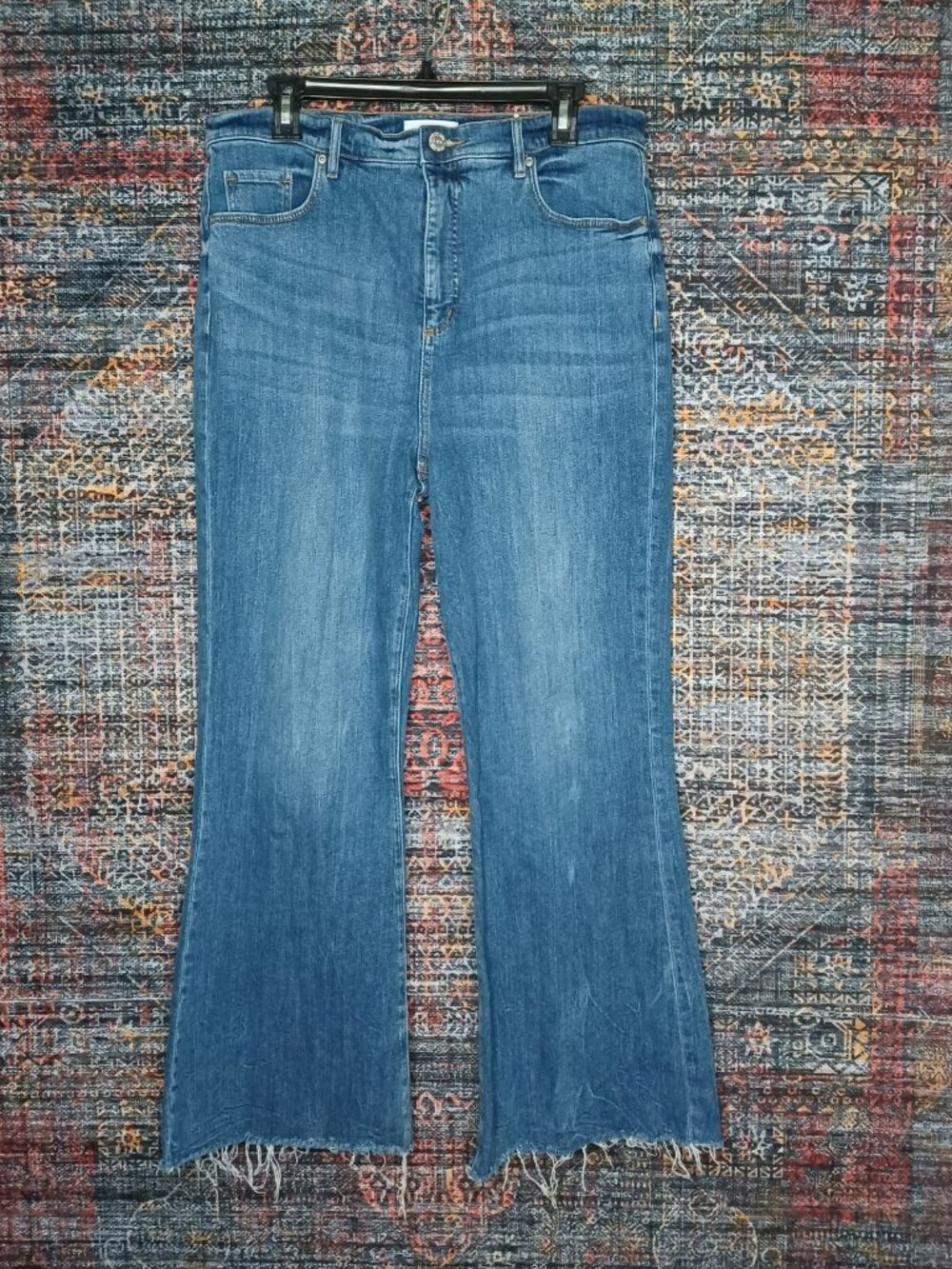 LOFT womens medium distressed Sandal flare frayed stretch high jeans 14x30 EUC